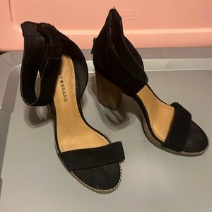 Black and Tan Strap Heels - 9